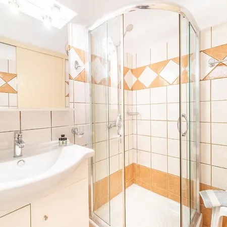 Mazis A2 Apartment